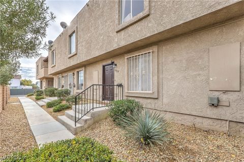Photo of 6339 W Washington Avenue, Las Vegas, NV 89107 (MLS # 2738064)
