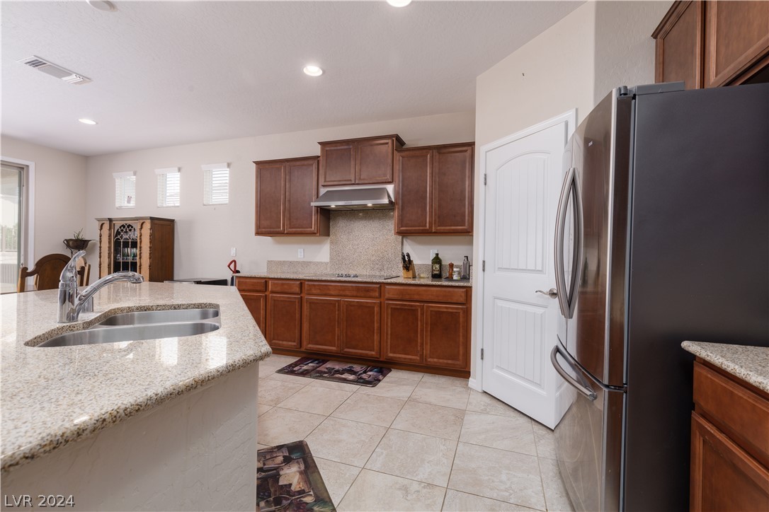 1361 White Water Way, Mesquite, Nevada image 8