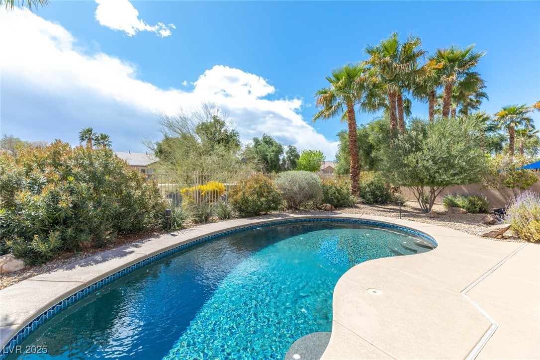 6917 Puetollano Drive, North Las Vegas, Nevada image 30