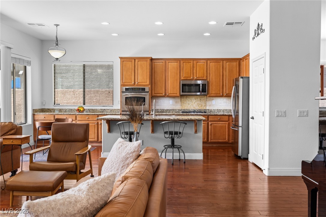 6917 Puetollano Drive, North Las Vegas, Nevada image 16