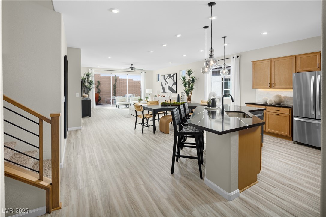 4016 Blooming Orange Avenue