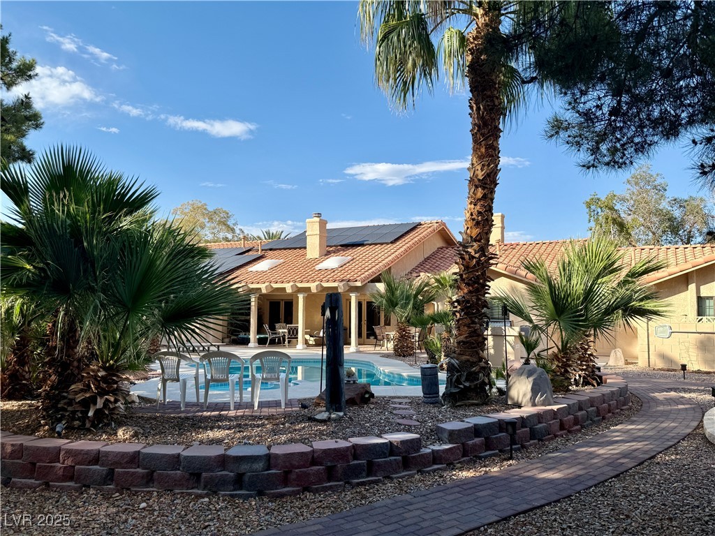 Properties 1 2975 Montessouri Street