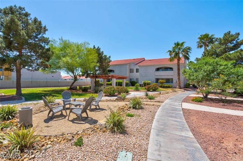2725 S Nellis Boulevard 1140