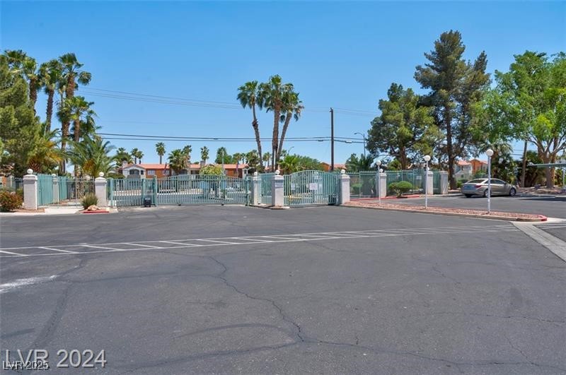 2725 S Nellis Boulevard 1140