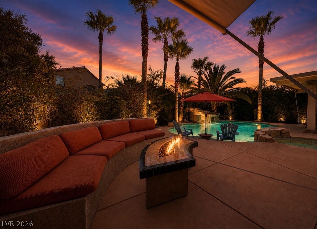7470 Laughing Brook Court