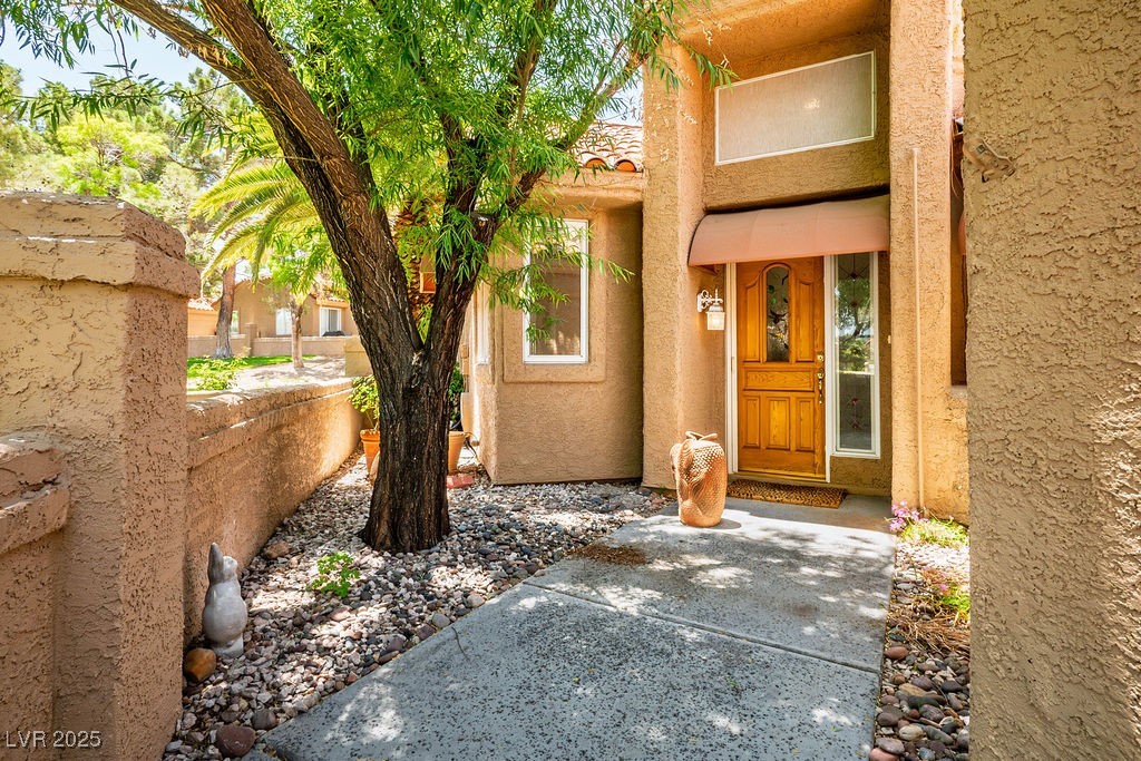 8236 Round Hills Circle