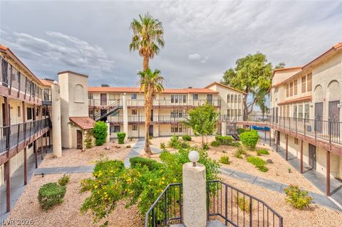 Condo For Rent - 2080 Karen Avenue #B63<br/> Las Vegas, NV 89169