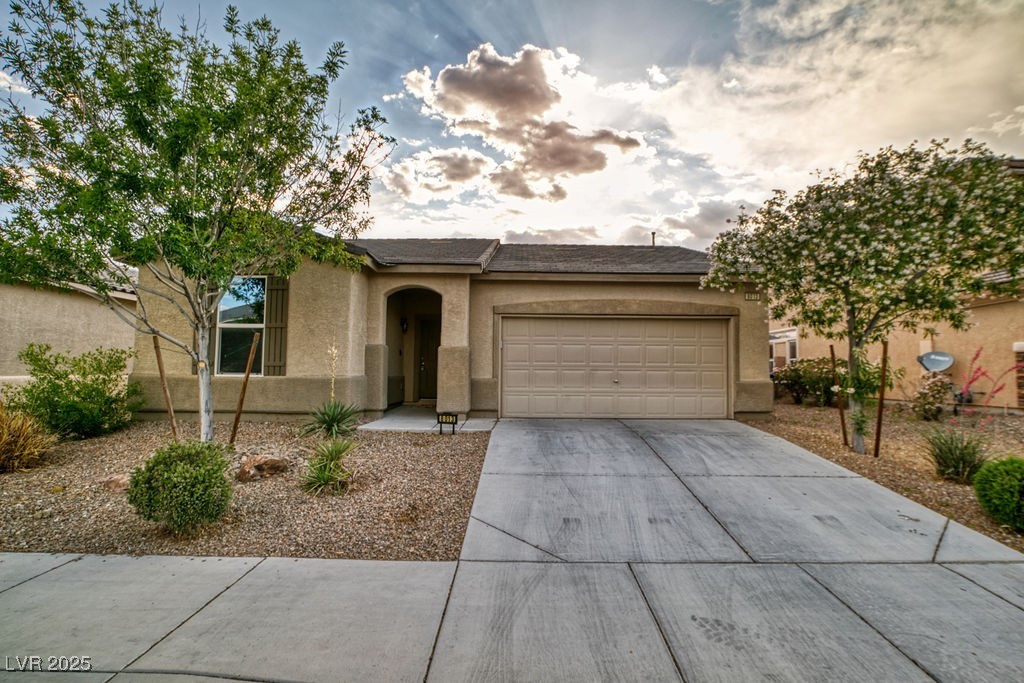 North Las Vegas, Nevada 89085, United States, 3 Bedrooms Bedrooms, ,2 BathroomsBathrooms,Residential,Active,164807