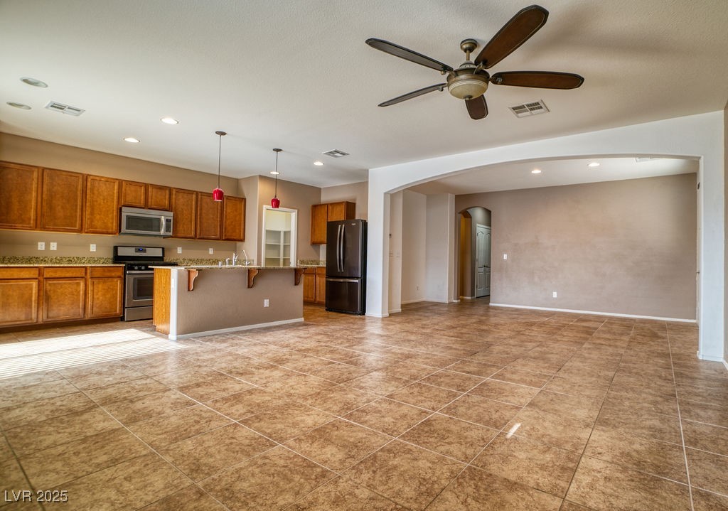 North Las Vegas, Nevada 89085, United States, 3 Bedrooms Bedrooms, ,2 BathroomsBathrooms,Residential,Active,164807