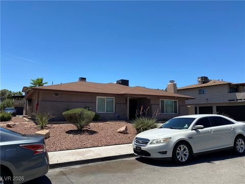 Photo of 2657 Kline Circle, Las Vegas, NV 89121 (MLS # 2752733)