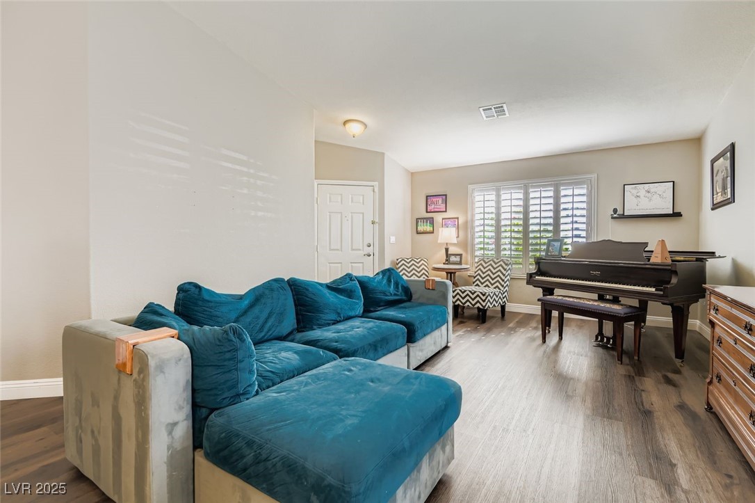 1956 Fort Laramie Lane