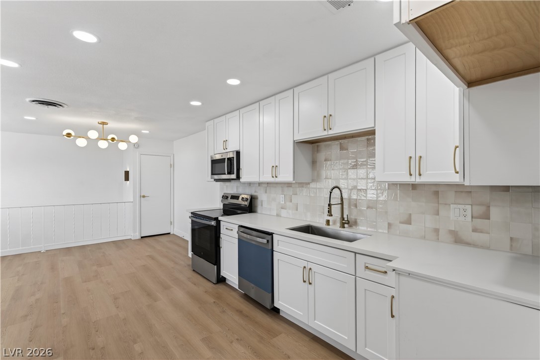 1339 Elizabeth Avenue 4