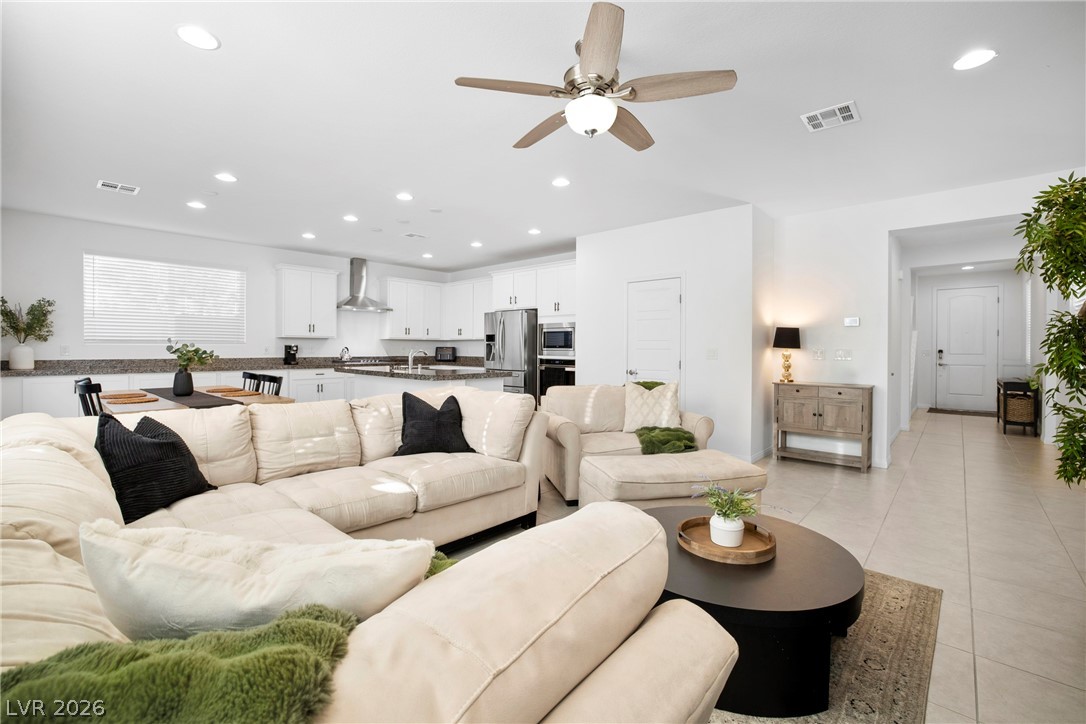 8053 Foxfield Springs Street