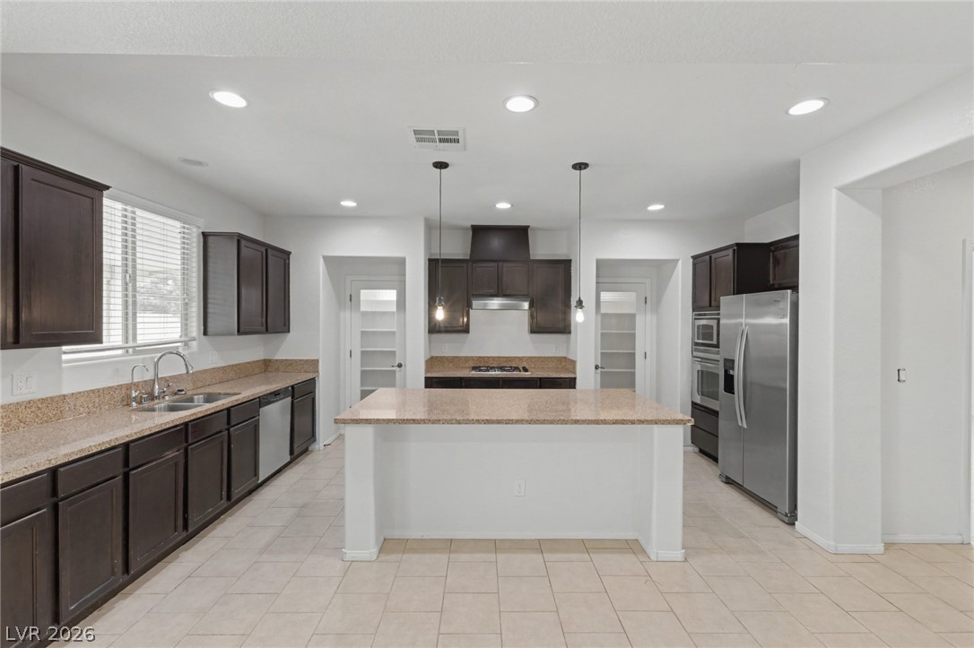 6637 Cliff Shore Court