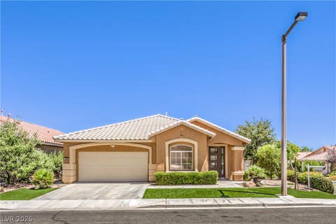 Photo of 800 Royal Elm Lane, Las Vegas, NV 89144 (MLS # 2804014)