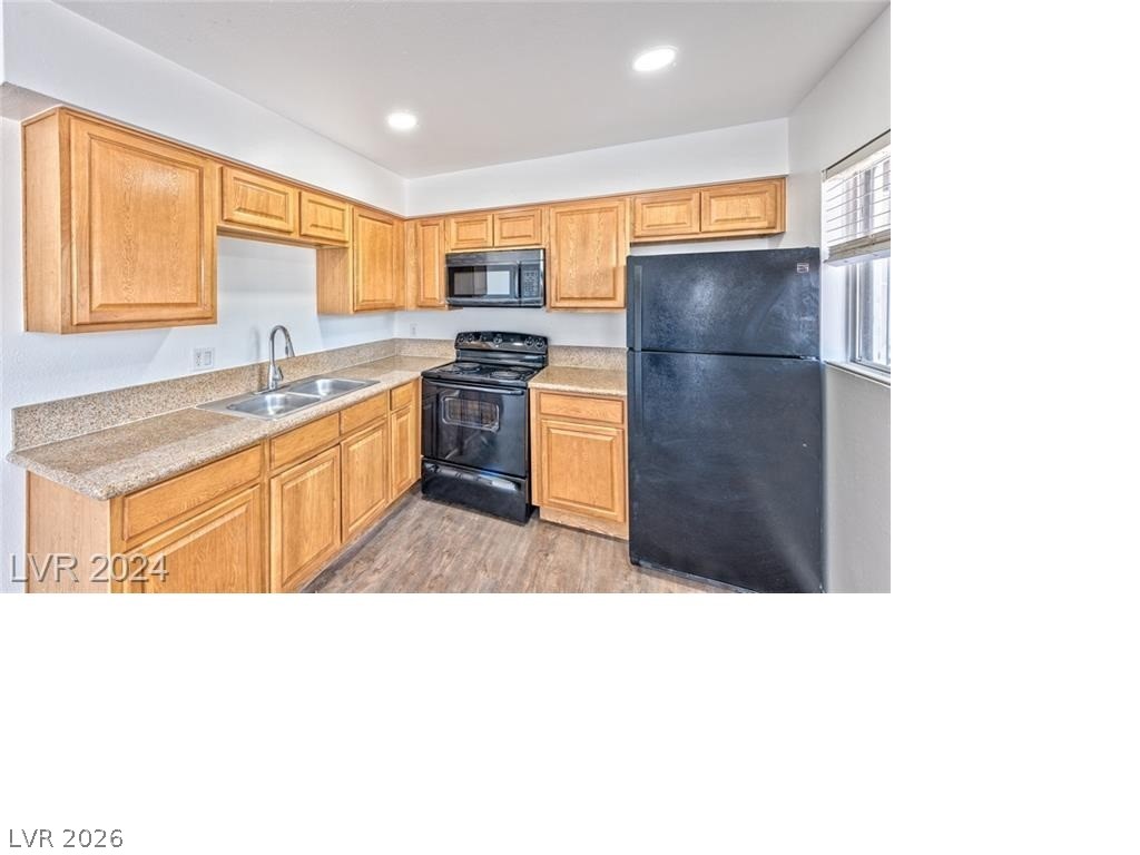3381 Athens Street 4