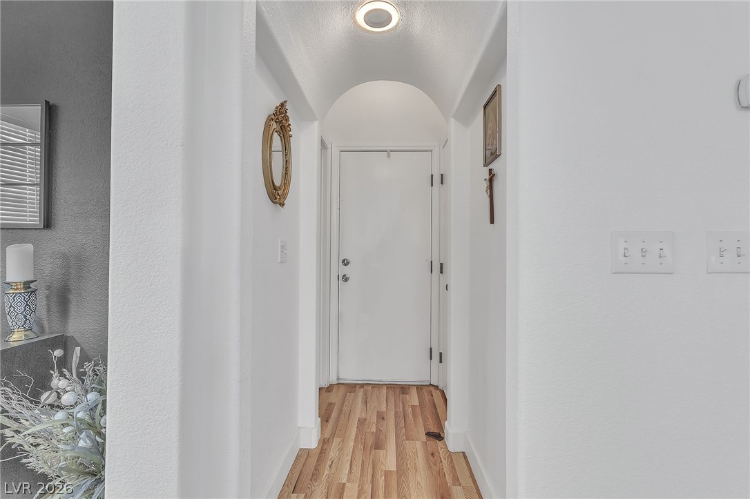 9177 Dazzle Accent Court