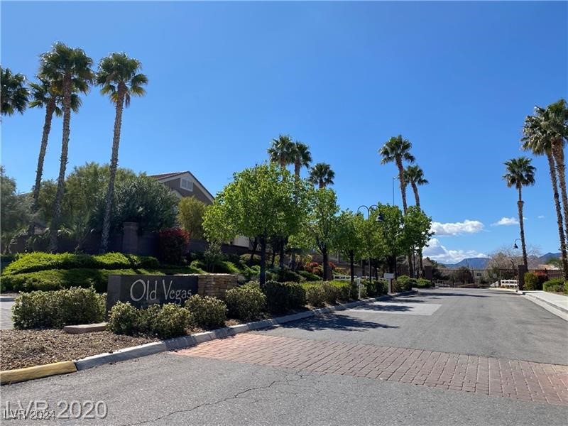 1620 Clint Canyon Drive, Henderson, Nevada image 2