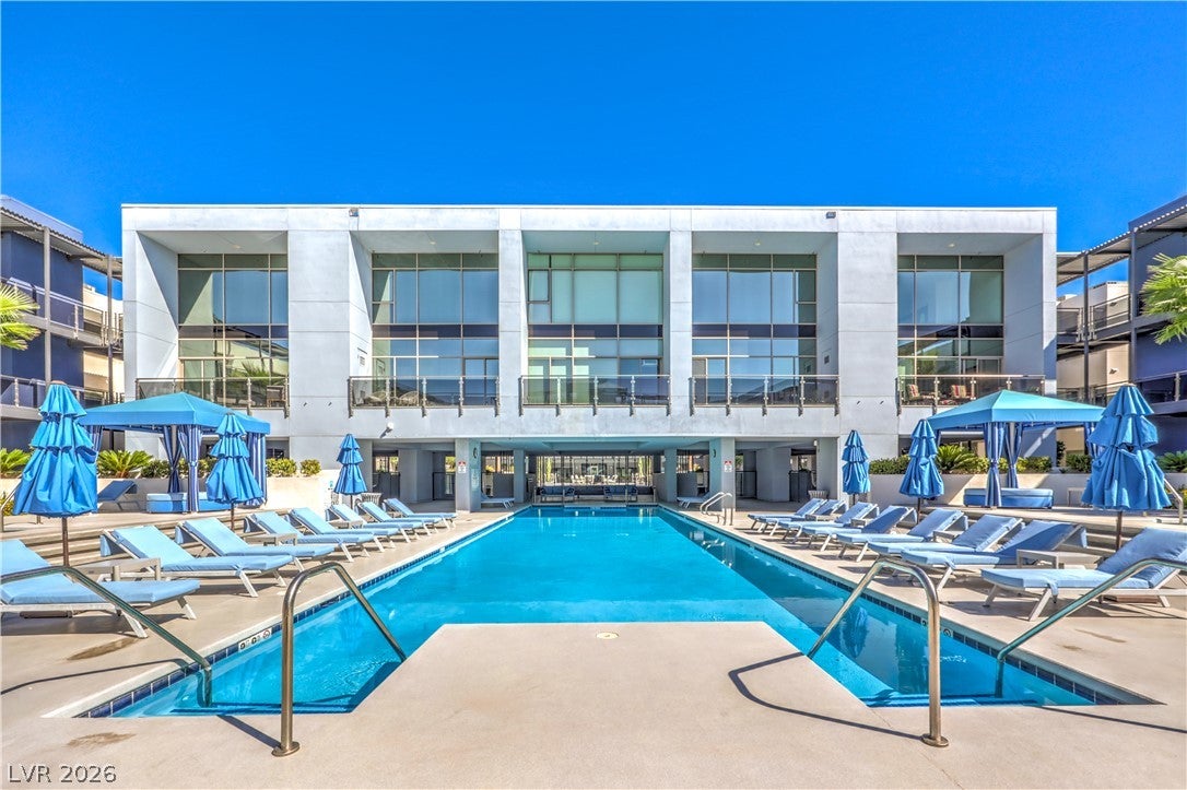 8925 W Flamingo Road 101