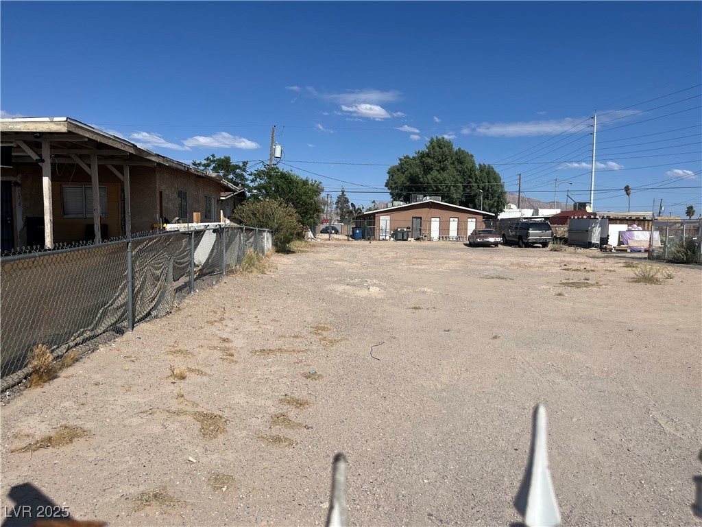 2404 Bassler Street