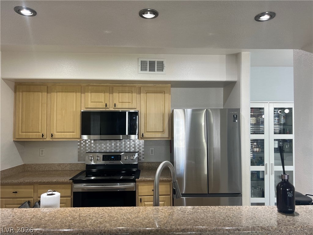 8000 W Badura Avenue 2119