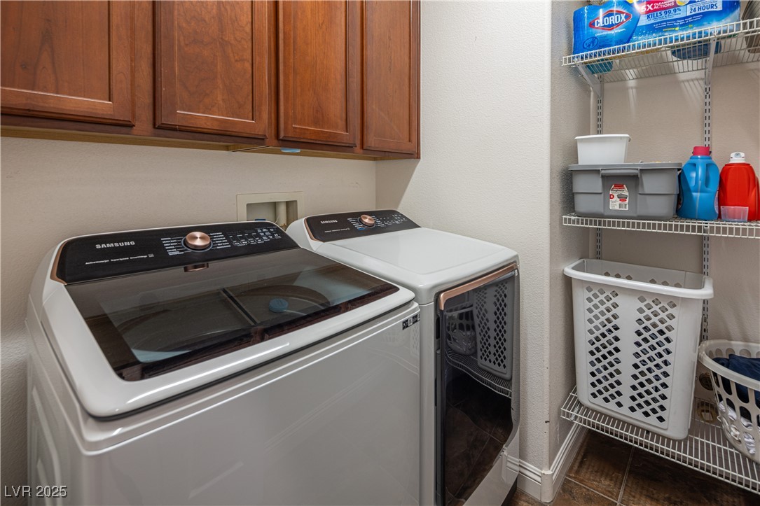 Las Vegas, Nevada 89178, United States, 6 Bedrooms Bedrooms, ,4 BathroomsBathrooms,Residential,Active,117247