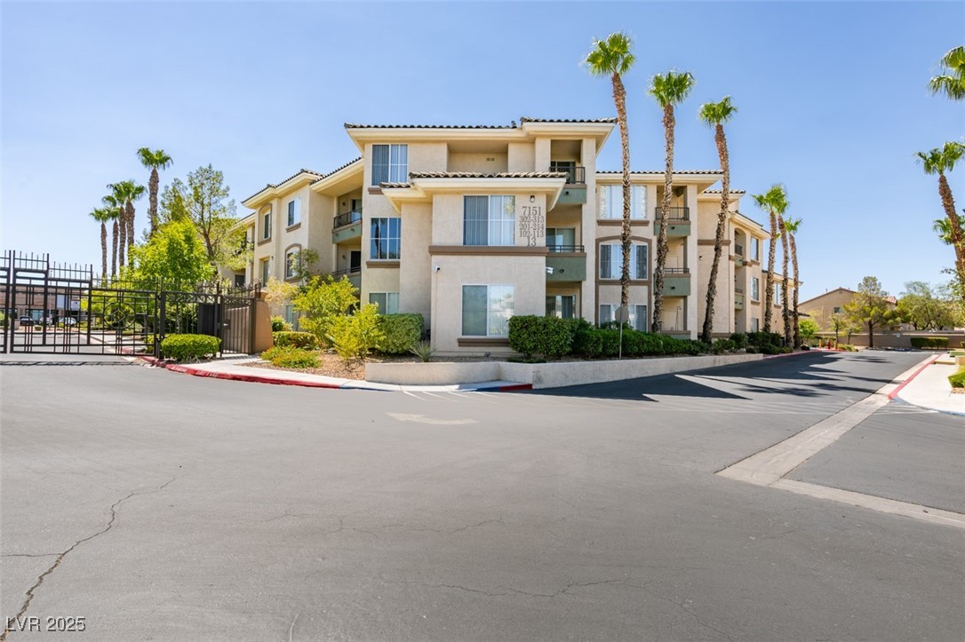 7151 S Durango Drive 211