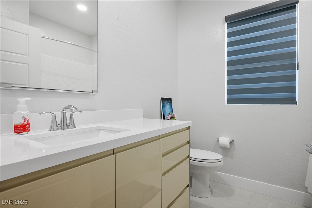 Las Vegas, Nevada 89118, United States, 4 Bedrooms Bedrooms, ,3 BathroomsBathrooms,Residential,Active,173295