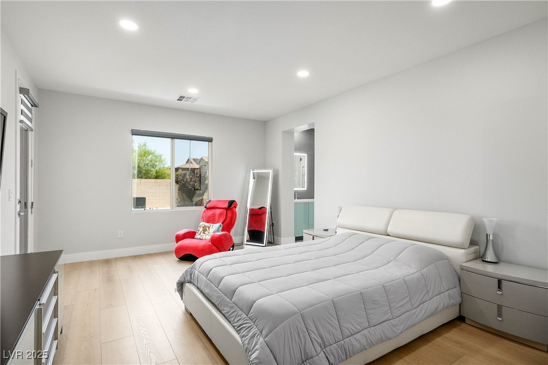 Las Vegas, Nevada 89118, United States, 4 Bedrooms Bedrooms, ,3 BathroomsBathrooms,Residential,Active,173295