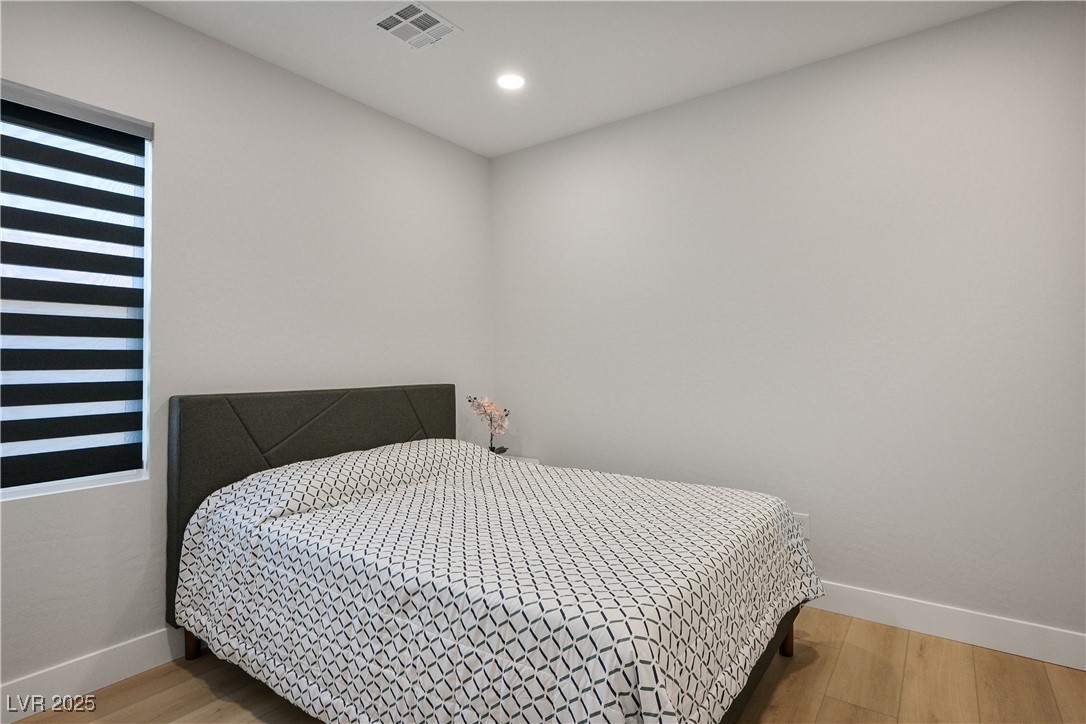 Las Vegas, Nevada 89118, United States, 4 Bedrooms Bedrooms, ,3 BathroomsBathrooms,Residential,Active,173295