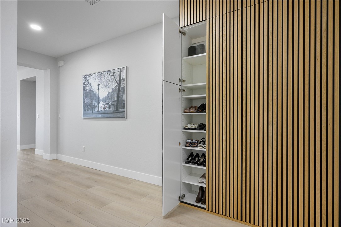 Las Vegas, Nevada 89118, United States, 4 Bedrooms Bedrooms, ,3 BathroomsBathrooms,Residential,Active,173295