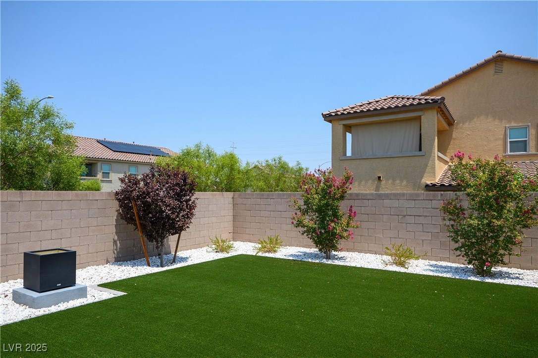 Las Vegas, Nevada 89118, United States, 4 Bedrooms Bedrooms, ,3 BathroomsBathrooms,Residential,Active,173295