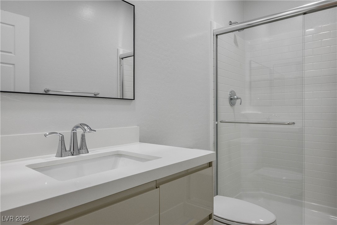 Las Vegas, Nevada 89118, United States, 4 Bedrooms Bedrooms, ,3 BathroomsBathrooms,Residential,Active,173295