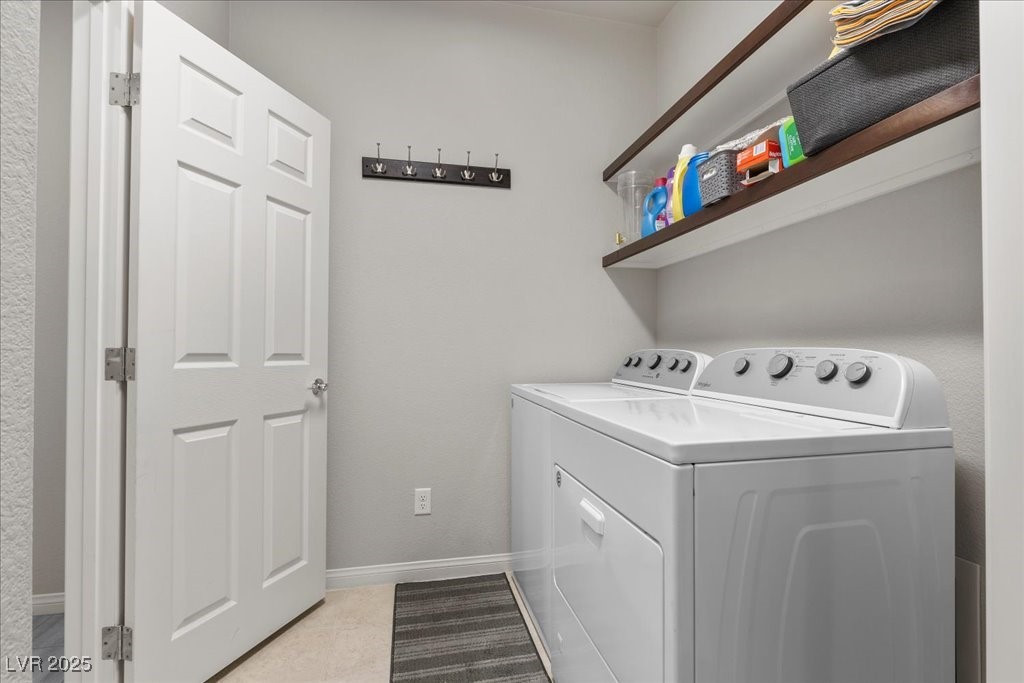 Las Vegas, Nevada 89183, United States, 3 Bedrooms Bedrooms, ,3 BathroomsBathrooms,Residential,Active,164244