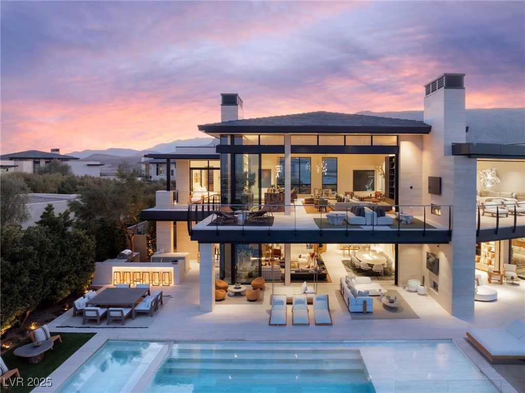 4918 Summit Overlook Dr