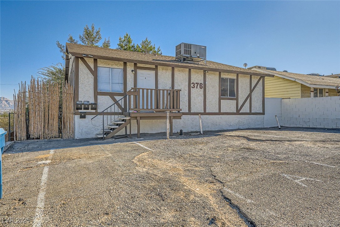 376 N 15th Street