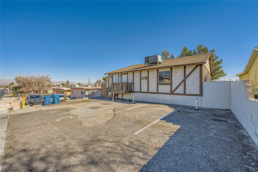376 N 15th Street