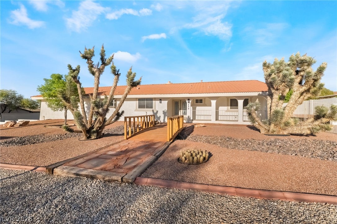 429 Crestway Road