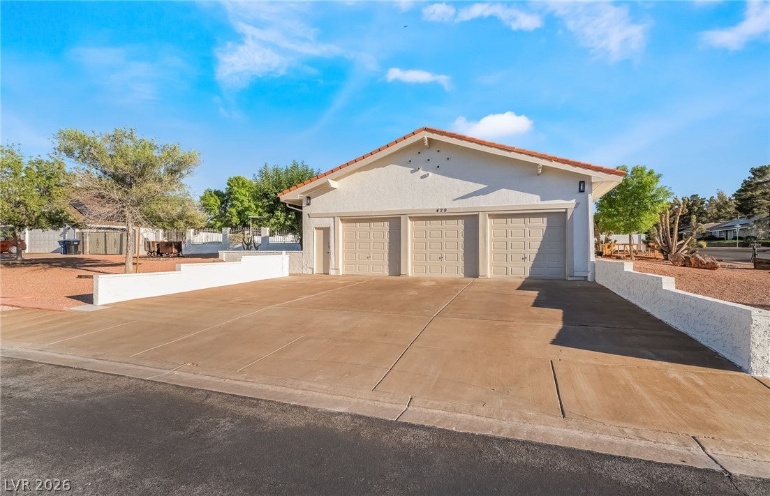 429 Crestway Road