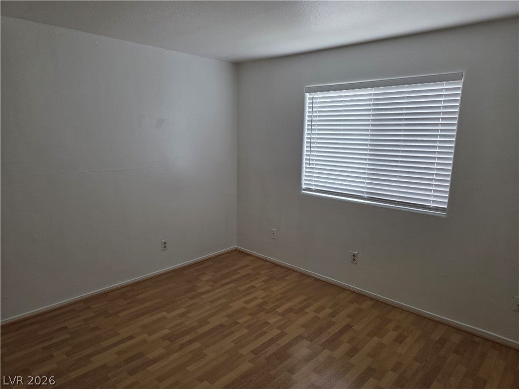 Picture for the property 2774456, 2 beds, 2 baths