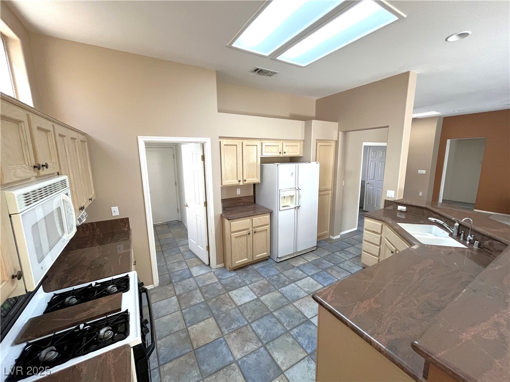 5091 E Beacon Ridge Drive, Pahrump, Nevada image 12