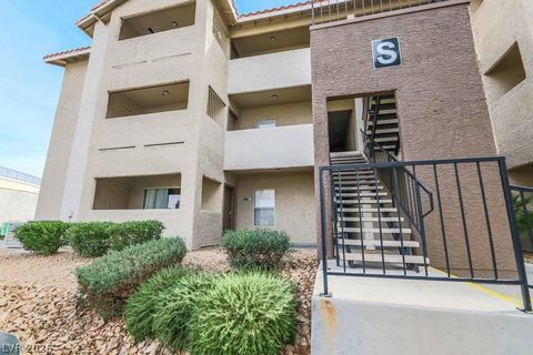 Condo For Rent - 4200 S Valley View Boulevard #3078<br/> Las Vegas, NV 89103