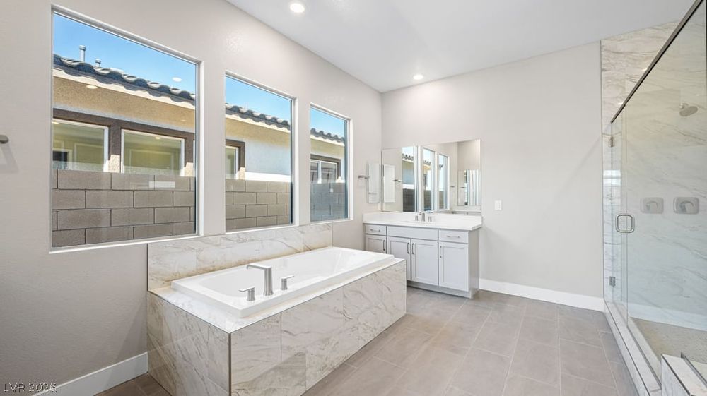 214 Paraggi Bay Drive