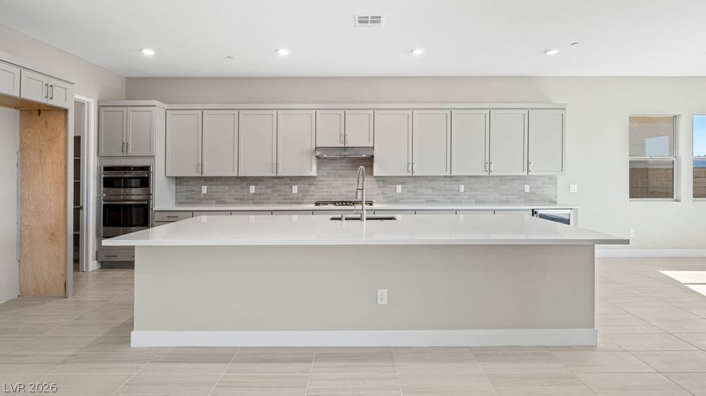 214 Paraggi Bay Drive