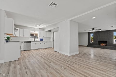 6229 Cromwell Avenue Las Vegas NV 89107