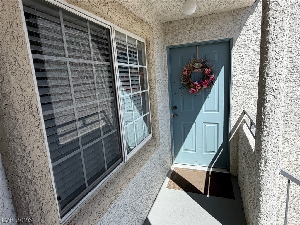 3318 N Decatur Boulevard 2047