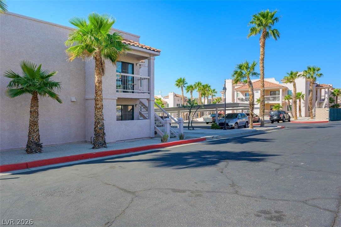 1944 Las Palmas Lane 273