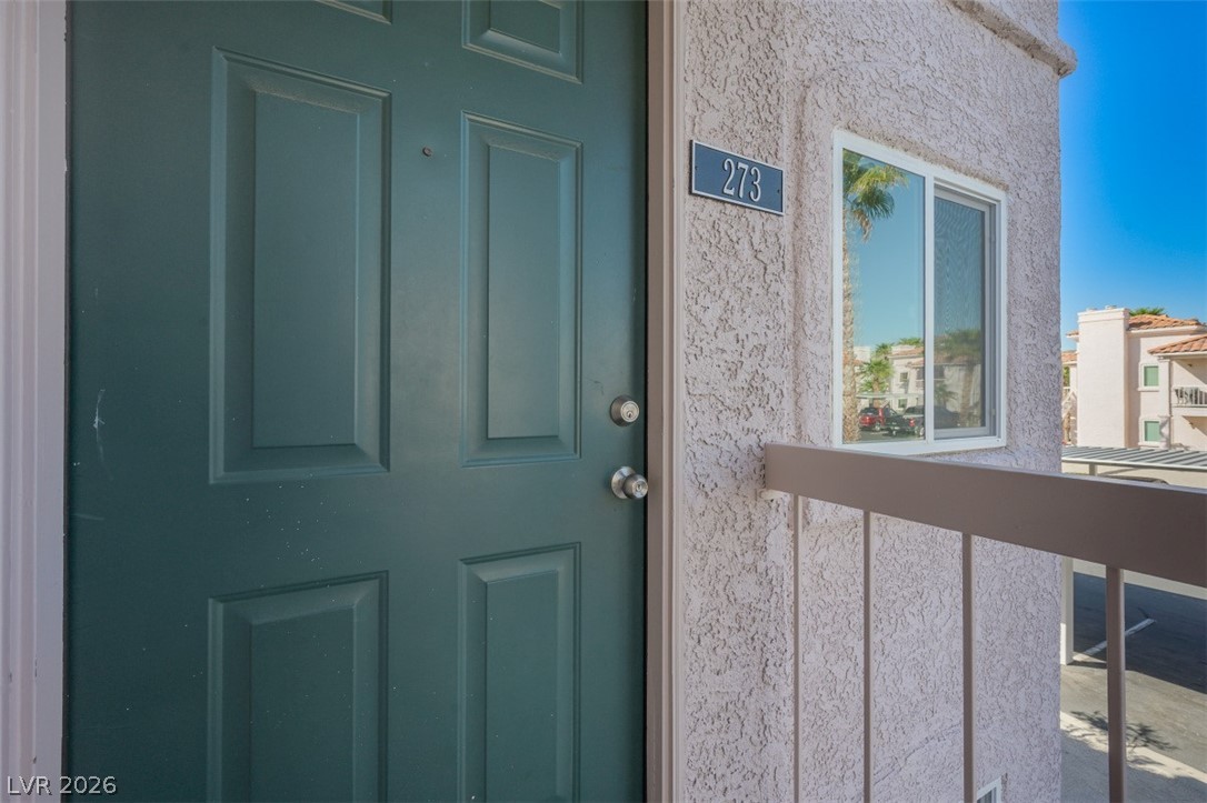 1944 Las Palmas Lane 273