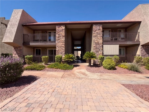 Condo For Sale - 5098 River Glen Drive #215<br/> Clark County, Las Vegas, NV 89103