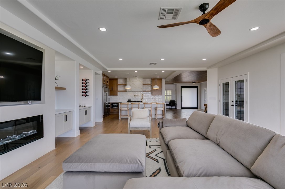 2690 Grassy Spring Place